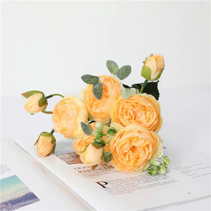 Künstliche Phyllis Rose