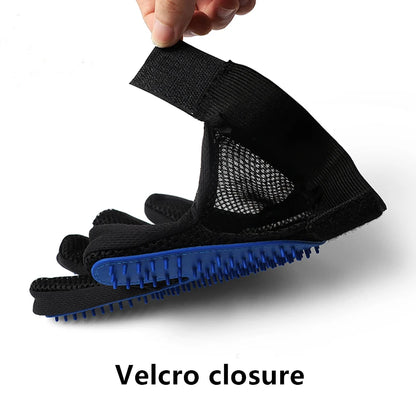 Grooming glove for cats &amp; dogs